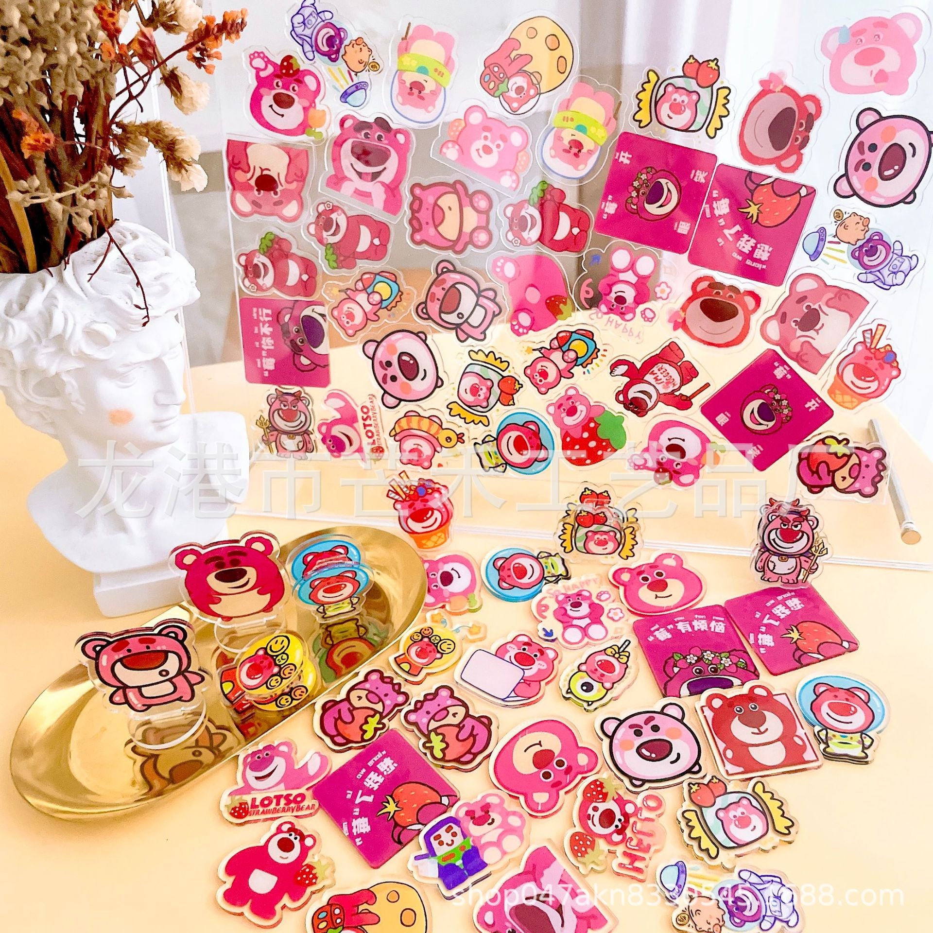 Mini DIY Toys for LIVE