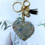 Creative diamond-studded heart keychain charm - fashionable peach heart bag accessory - small gift diamond crystal keyring